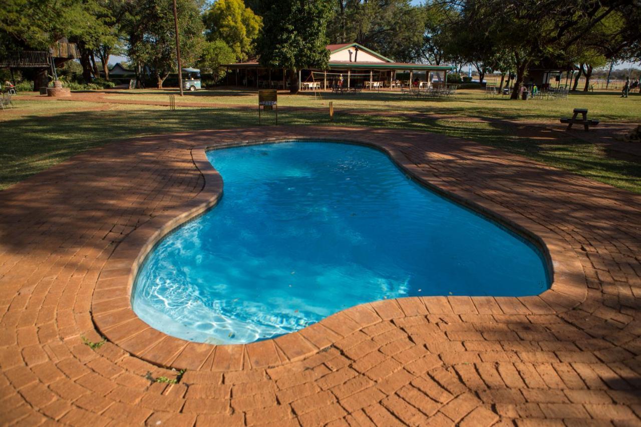 Makhato Bush Lodge 111 เบอลา-เบอลา ภายนอก รูปภาพ