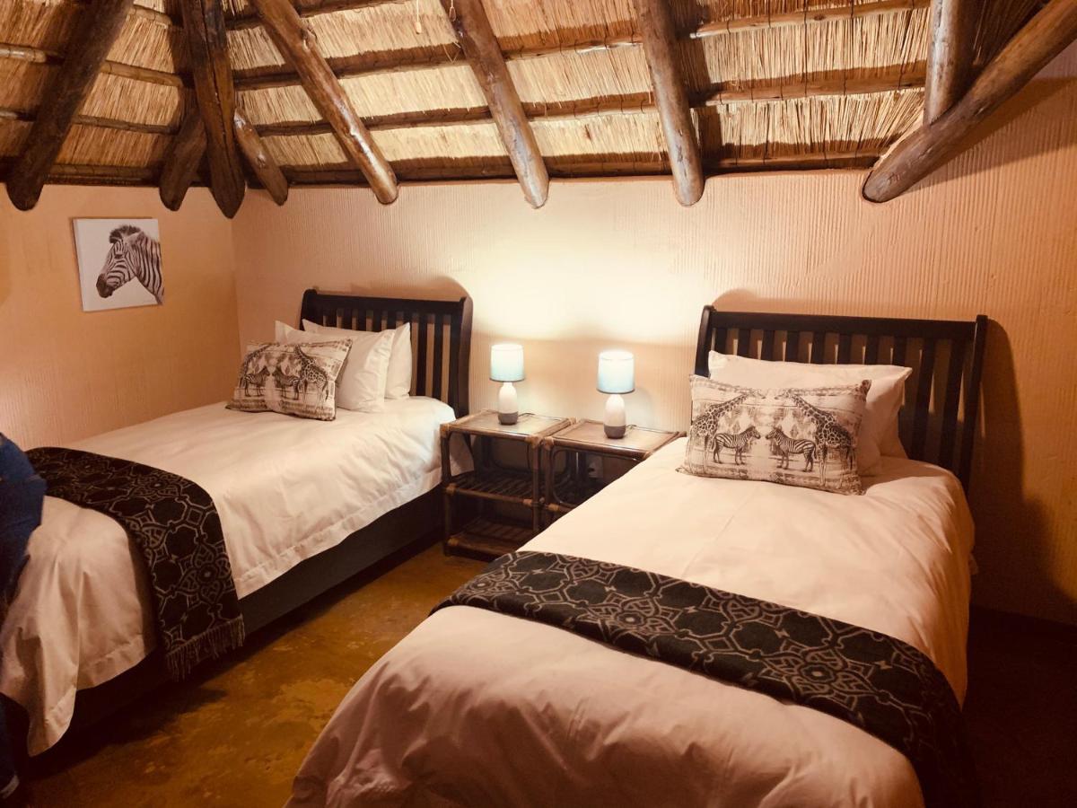 Makhato Bush Lodge 111 เบอลา-เบอลา ภายนอก รูปภาพ
