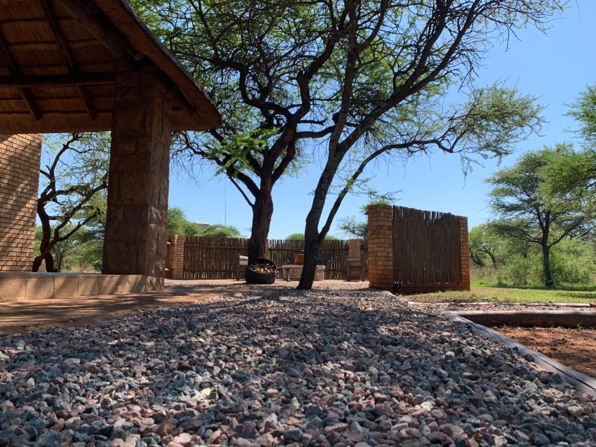 Makhato Bush Lodge 111 เบอลา-เบอลา ภายนอก รูปภาพ